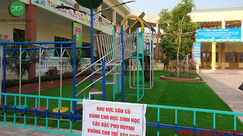 2.3Co Nhan Tao Co Trang Tri