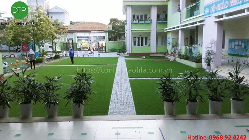 Dai Thinh Phat thi cong san choi truong mam non Viet Hung - HN